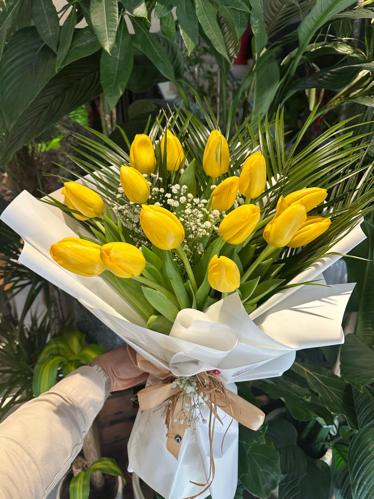 sari-lale 16 LALE BUKETİ (sarı) - Görsel 1