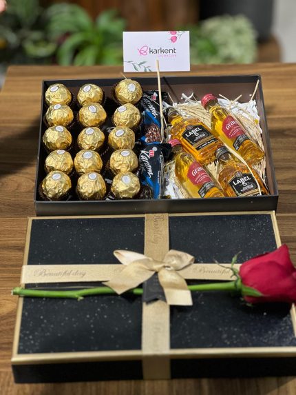 ROFERO ÇİKOLATA VİSKİ GÜL ARANJMANI