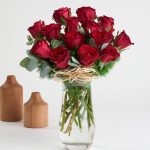 VAZODA 14 KIRMIZI GÜL ARANJMANI